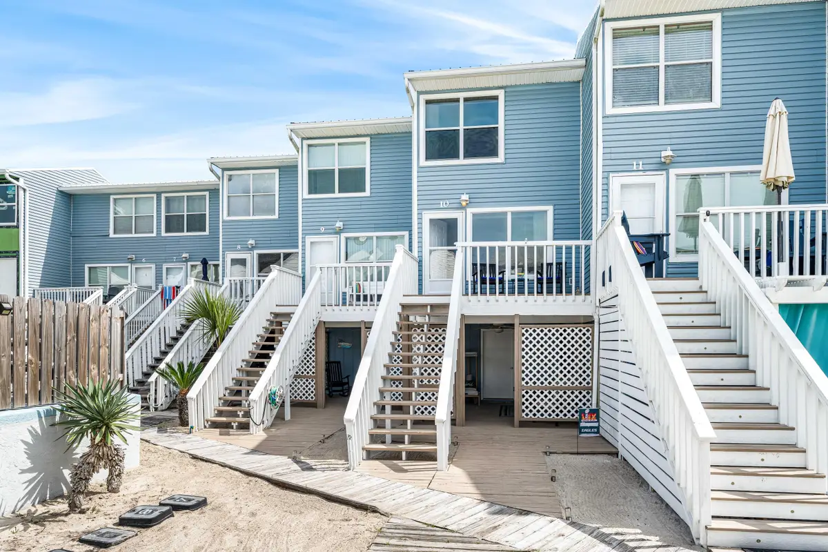 1430 Tina Drive #APT 10, Navarre, FL 32566 - #1