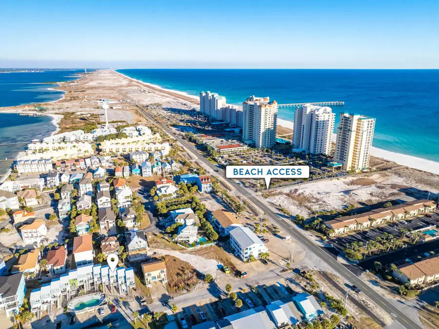 1430 Tina Drive #APT 10, Navarre, FL 32566 - #3