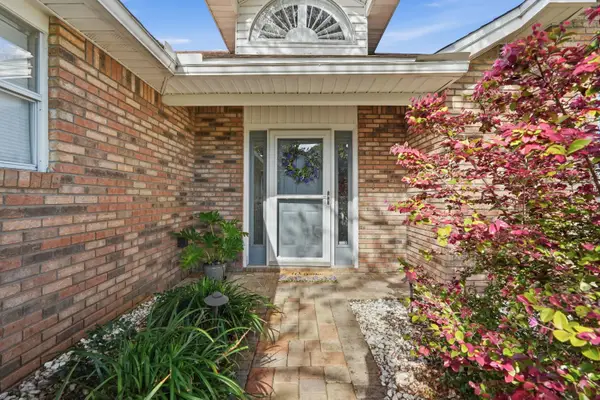 946 Shalimar Point Drive, Shalimar, FL 32579