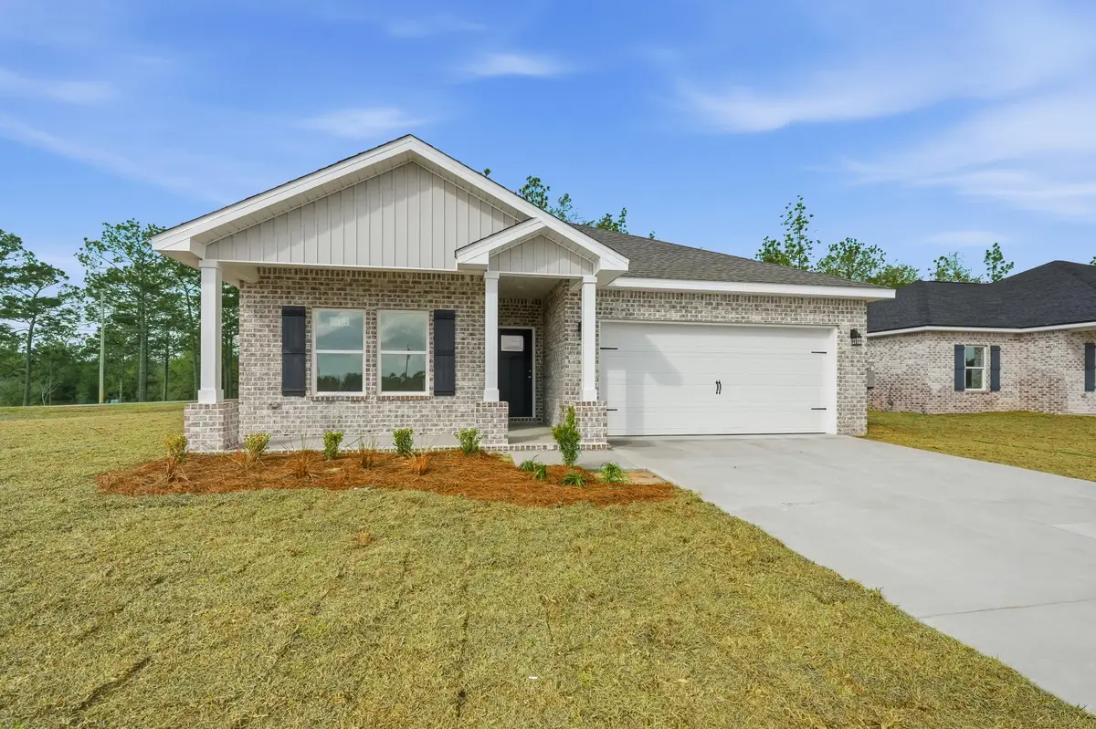 61 Spooner Street, Defuniak Springs, FL 32433 - #1