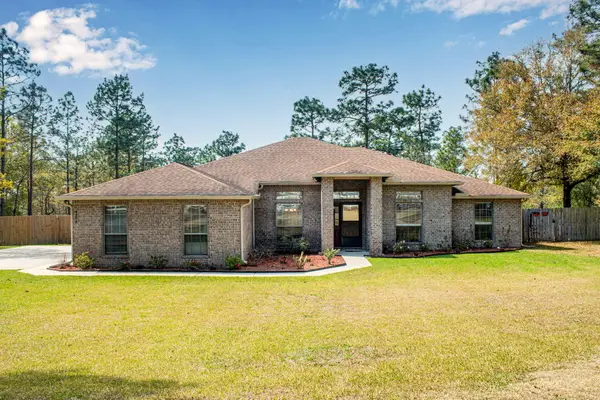 6494 Welannee Boulevard, Laurel Hill, FL 32567