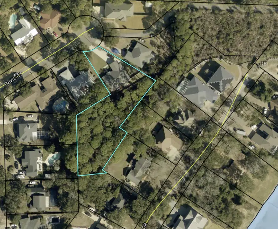 6 Davis Court, Shalimar, FL 32579 - #2