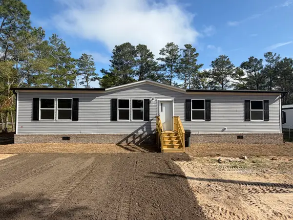 23 Hyacinth Avenue, DeFuniak Springs, FL 32433