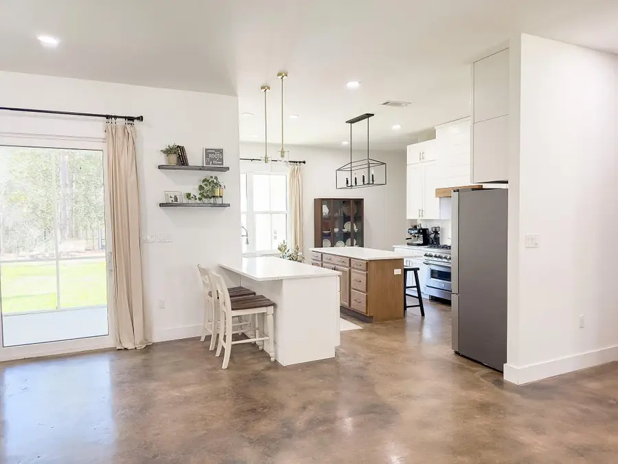 285 J W Hollington Road, Freeport, FL 32439 - #3