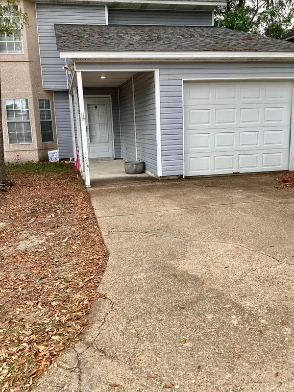 2 Forest Breeze Court, Fort Walton Beach, FL 32547