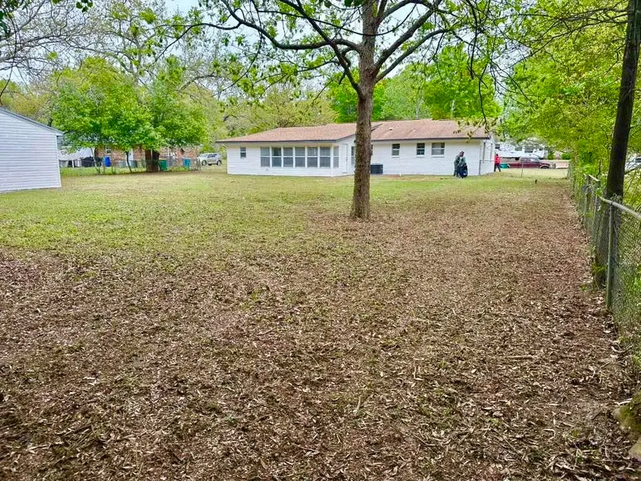 1309 Sunshine Drive, Crestview, FL 32539 - #3