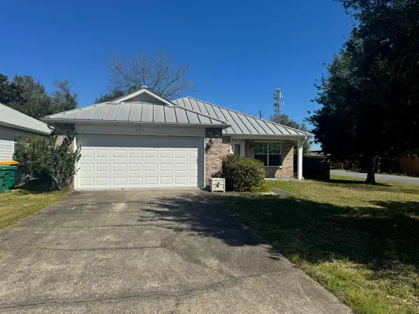 451 W Park Drive, Mary Esther, FL 32569