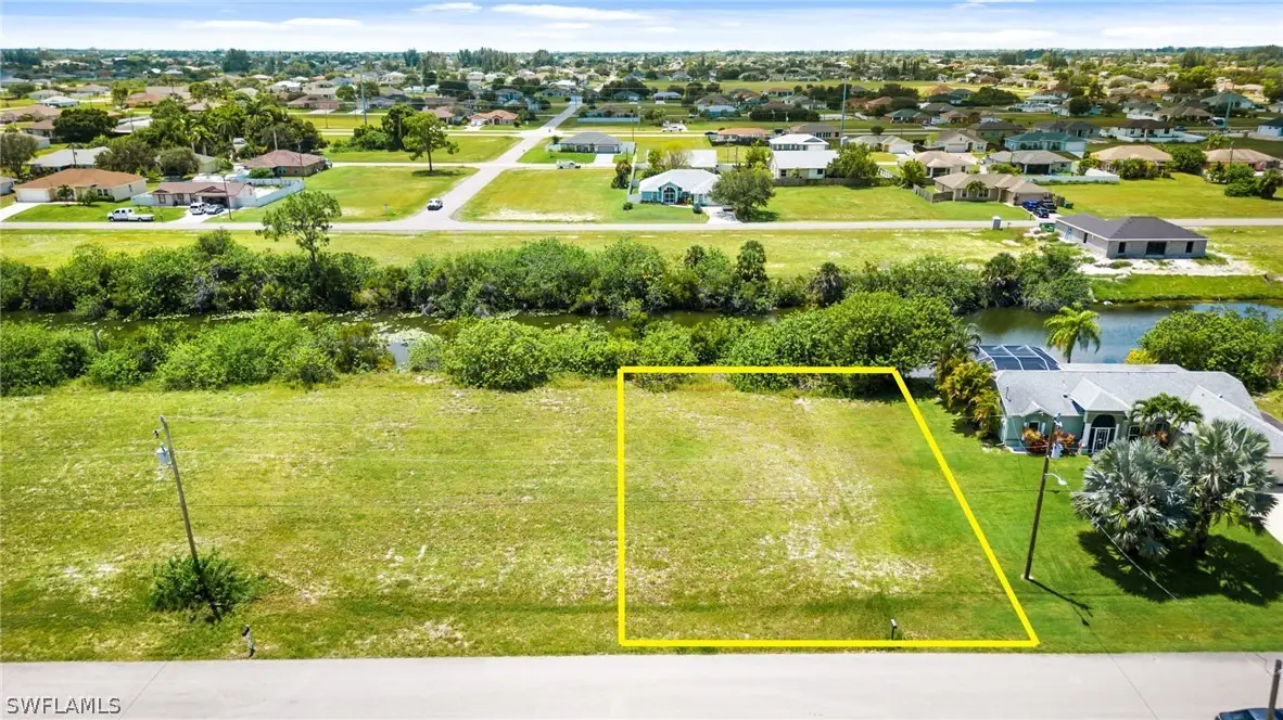 342 NE 25th Terrace, Cape Coral, FL 33909 - Image #1