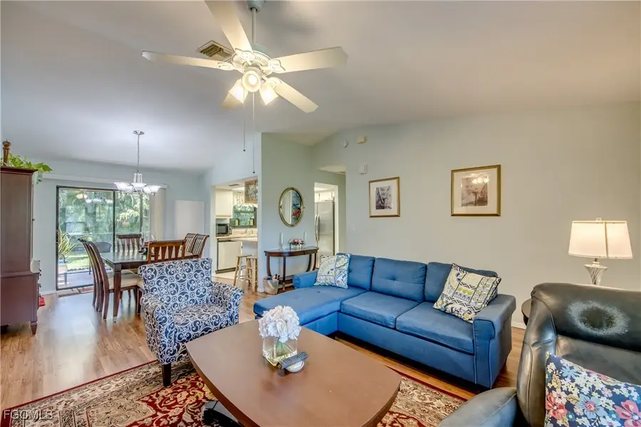 912 SE 22nd Street, Cape Coral, FL 33990 - #2