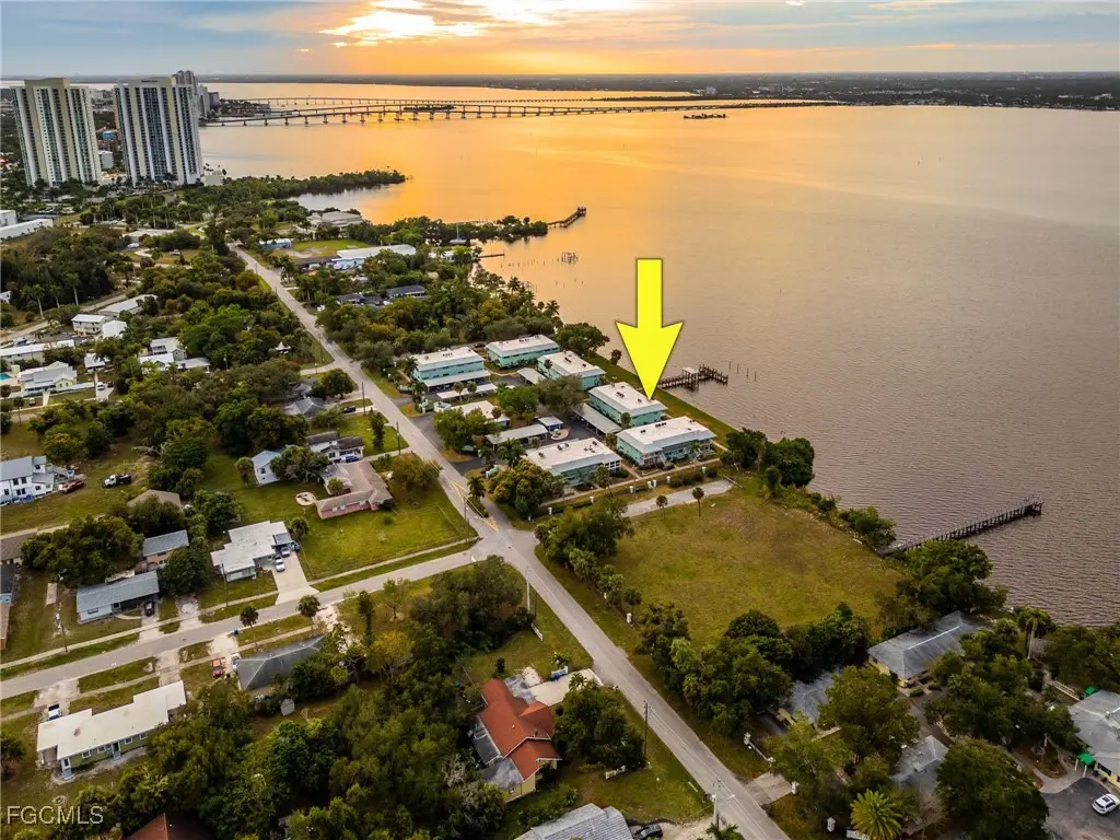 3225 E Riverside Drive #31C, Fort Myers, FL 33916 - Image #1