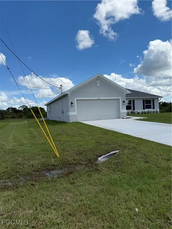 1900 Richland Avenue, Lehigh Acres, FL 33972 - Image #3