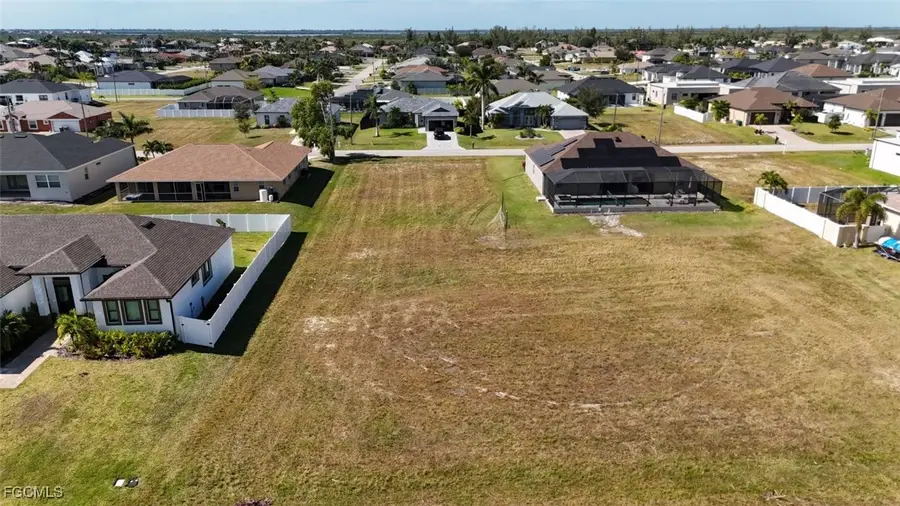 126 SW 36th Place, Cape Coral, FL 33991 - Image #2