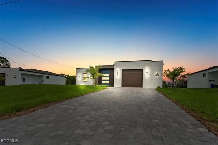 729 Colyer Street E, Lehigh Acres, FL 33974 - Image #3