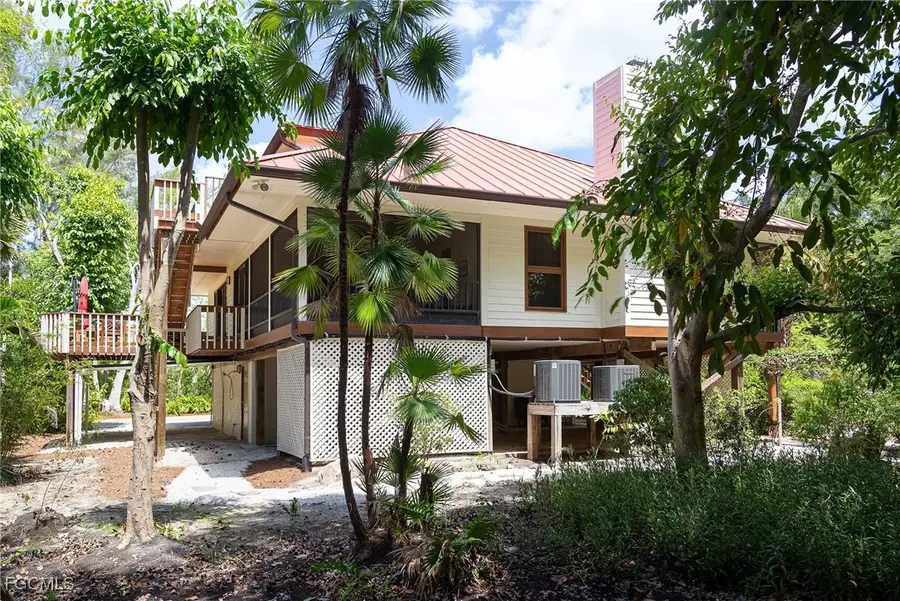 1345 Junonia Street, Sanibel, FL 33957 - Image #3