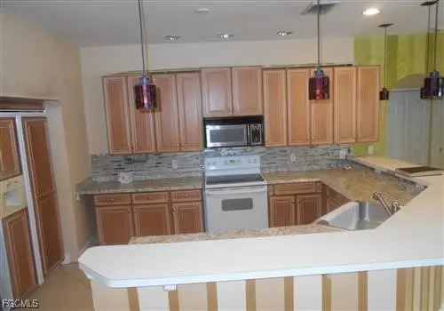 620 3rd Street Sw, Naples, FL 34117 - Image #3