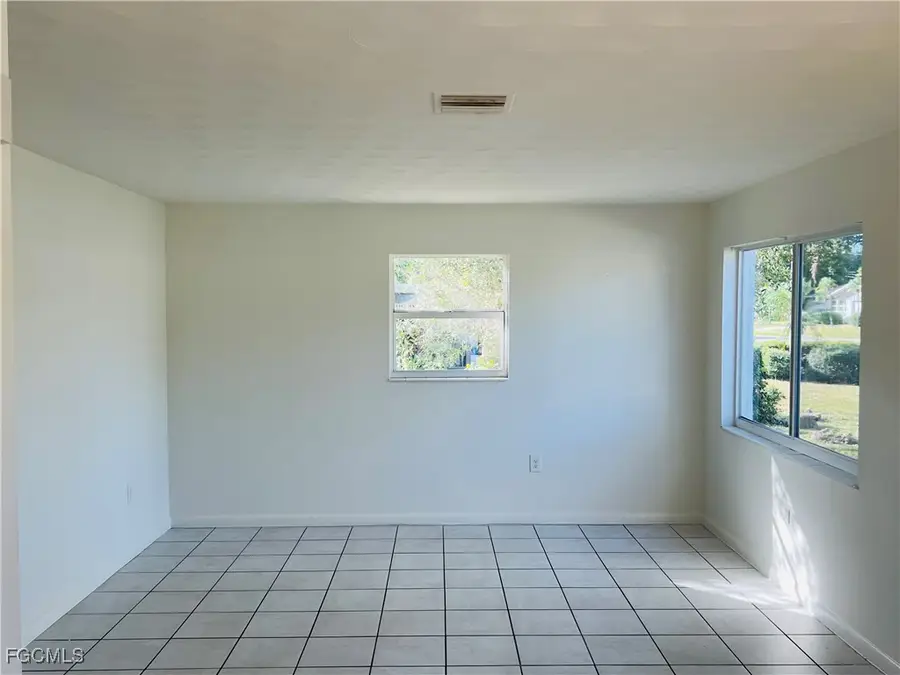 3018 Lafayette Street, Fort Myers, FL 33916 - Image #3