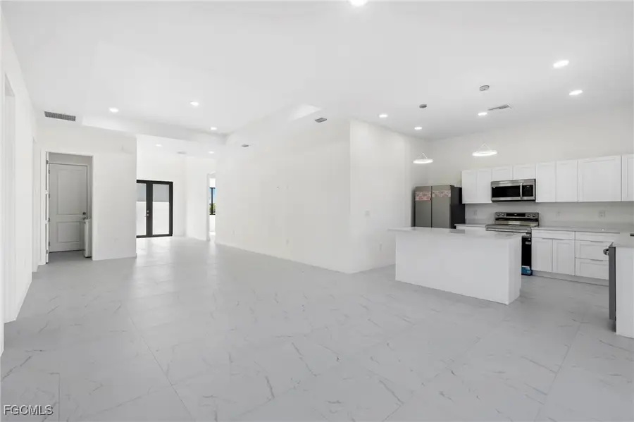 3101 NW 42nd Place, Cape Coral, FL 33993 - Image #2