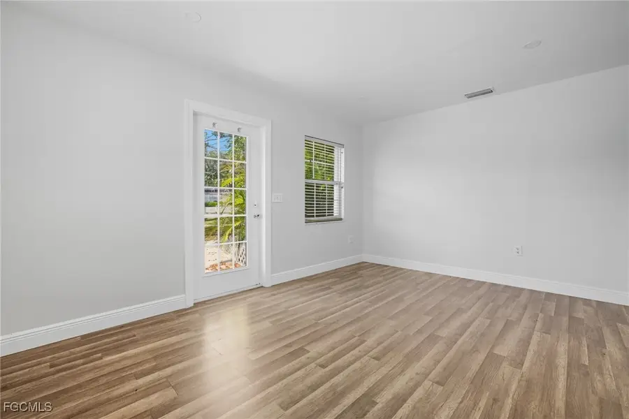 4747 Mcgregor Boulevard, Fort Myers, FL 33901 - Image #3