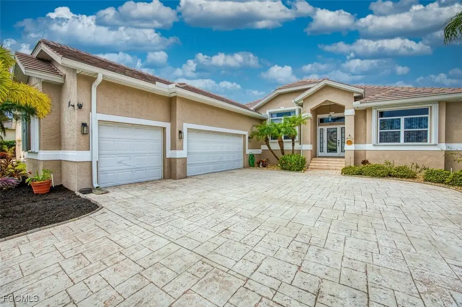 8516 Southwind Bay Circle, Fort Myers, FL 33908 - Image #2