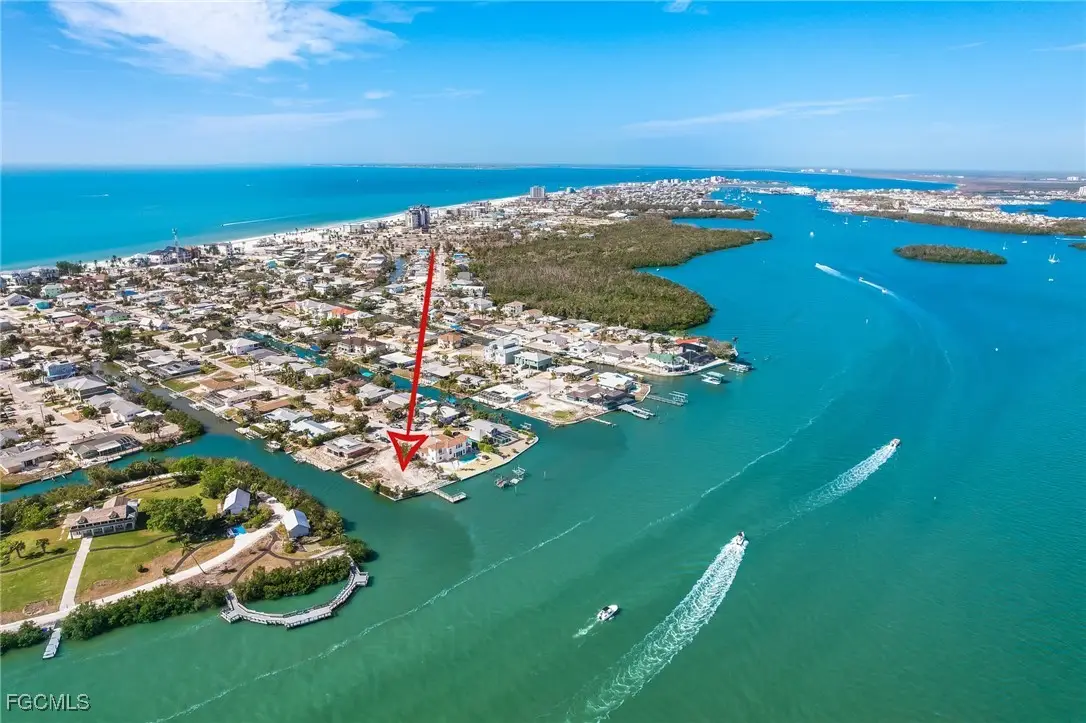 474 Washington Court, Fort Myers Beach, FL 33931 - #1