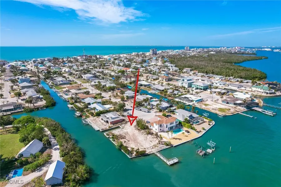 474 Washington Court, Fort Myers Beach, FL 33931 - #2