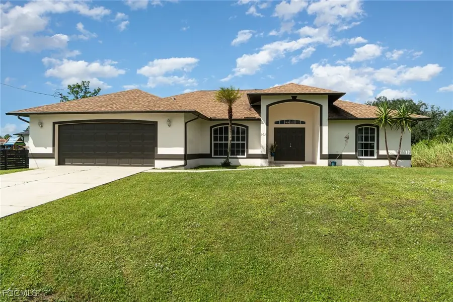 903 Mcarthur Avenue, Lehigh Acres, FL 33936 - Image #3
