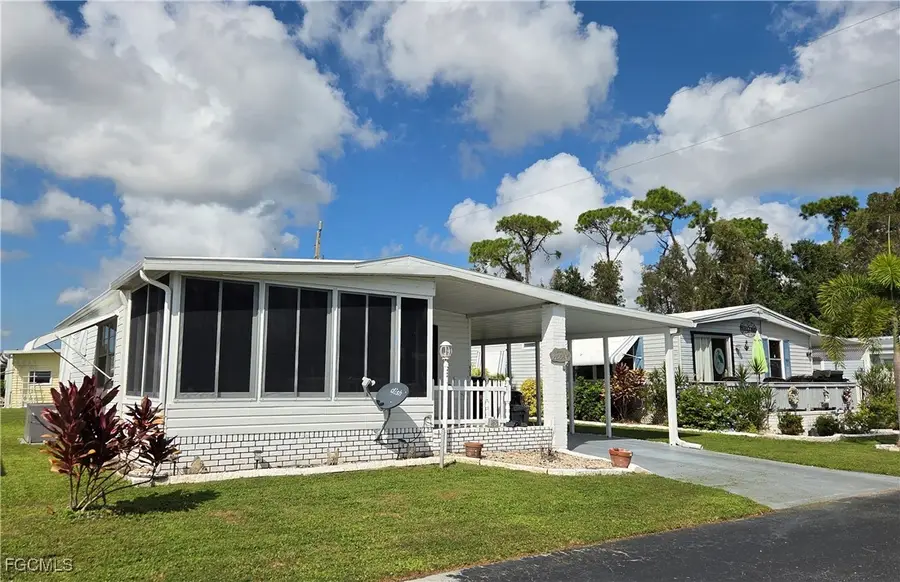 836 Peaceful Drive, North Fort Myers, FL 33917 - Image #3