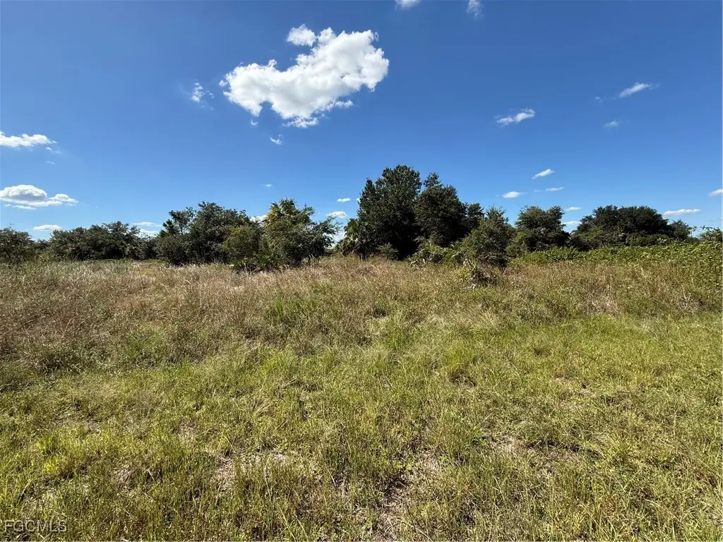 1272 Blaine Avenue, Fort Myers, FL 33913 - Image #1