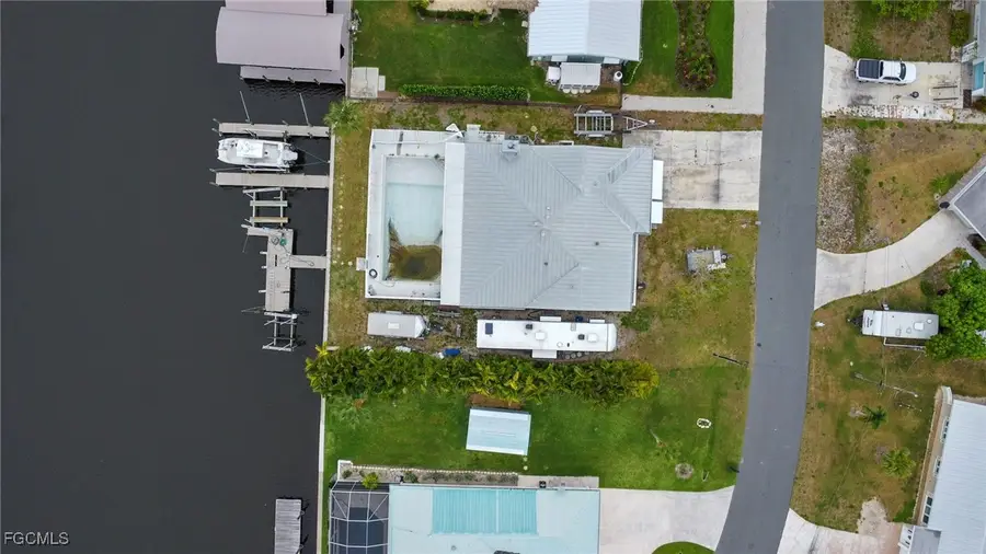 17731 Broadway Avenue, Fort Myers Beach, FL 33931 - Image #3