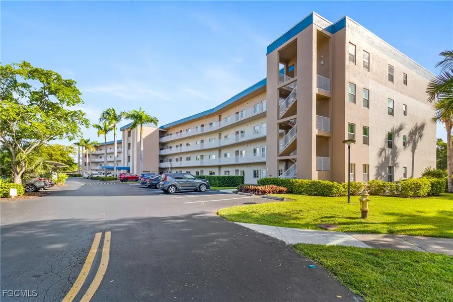 14831 Park Lake Drive #208, Fort Myers, FL 33919 - Image #3
