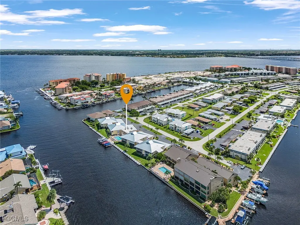 1911 SE 40th Terrace #201, Cape Coral, FL 33904 - Image #1