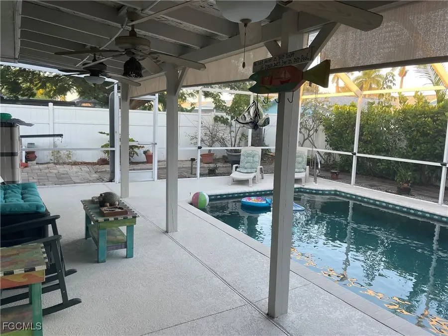 6335 Hofstra Court W, Fort Myers, FL 33919 - Image #2