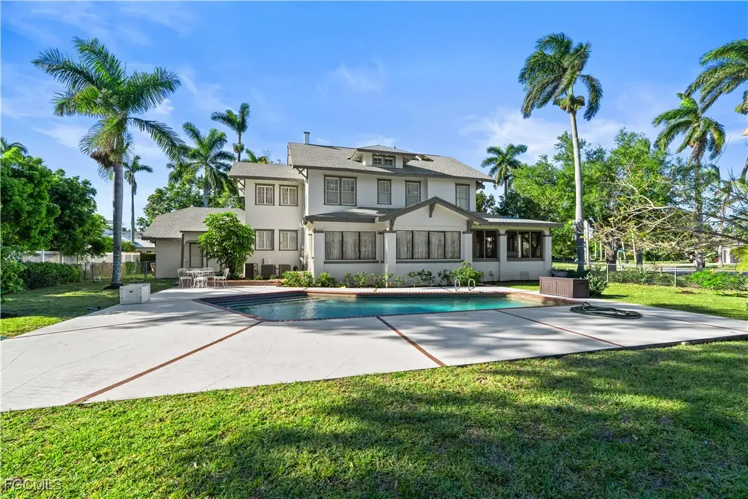 3235 Avocado Drive, Fort Myers, FL 33901 - #1