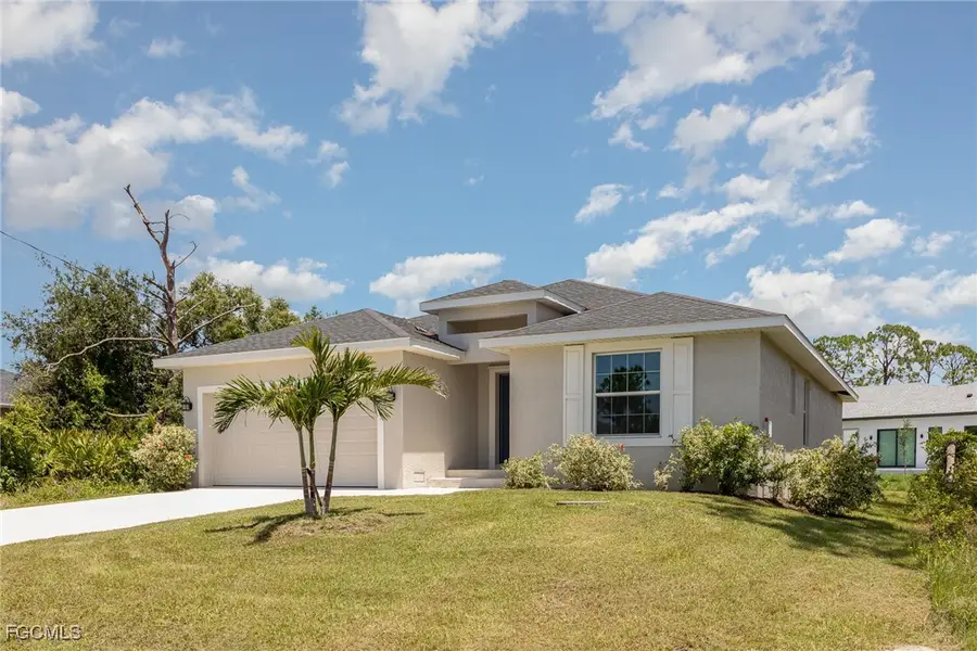 126 Glades Drive, Rotonda West, FL 33947 - Image #2