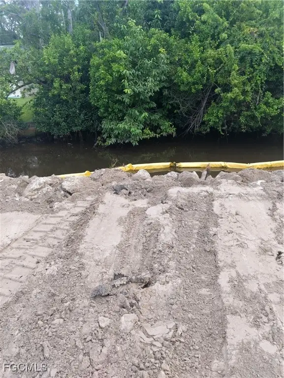 65 Cardinal Drive, North Fort Myers, FL 33917 - Image #3