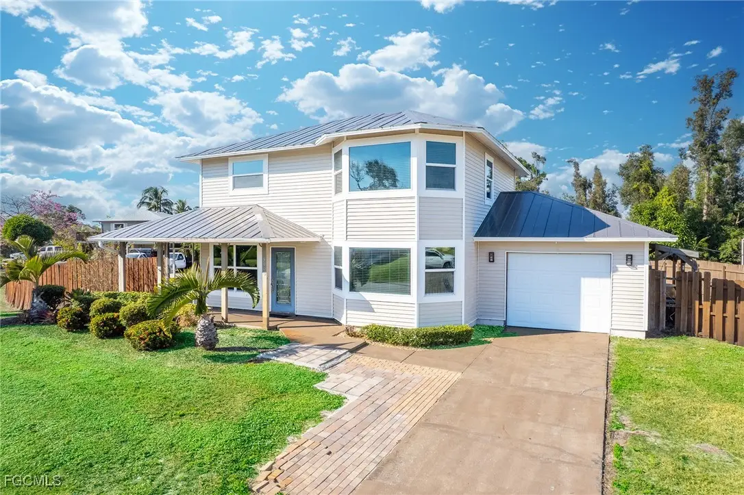 9009 Cypress Drive S, Fort Myers, FL 33967 - Image #1