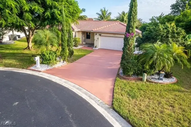 9697 Galley Court, Fort Myers, FL 33919 - Image #2