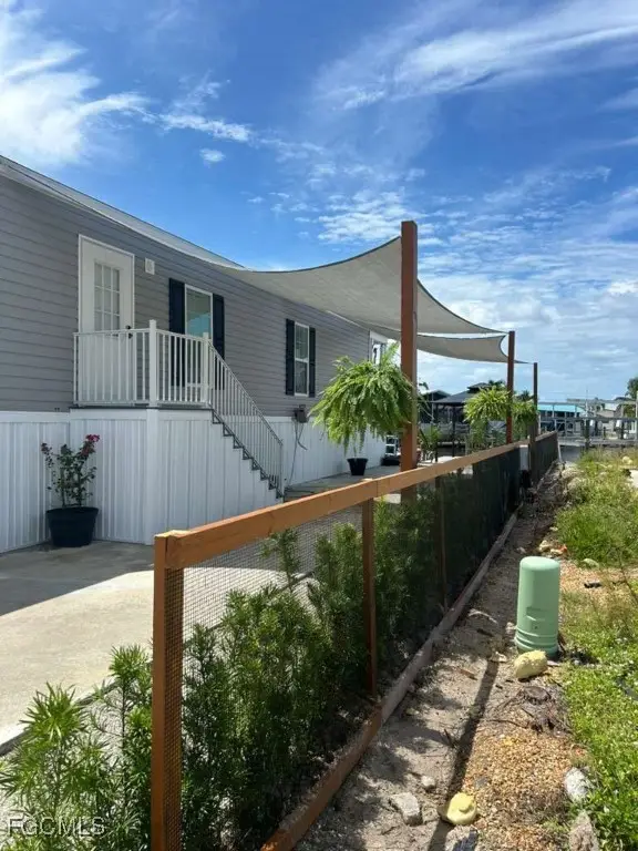 3673 Dewberry Lane, Saint James City, FL 33956 - Image #2