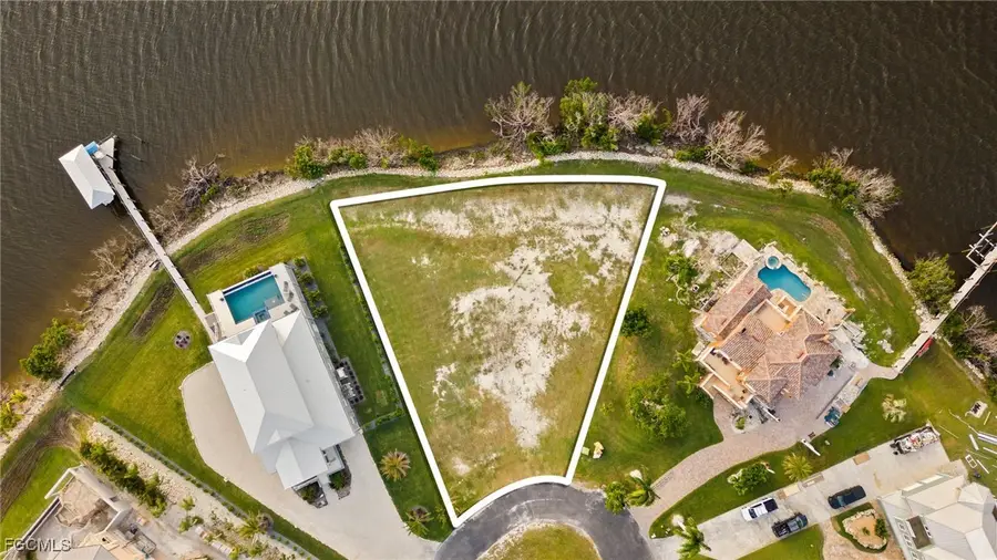 4941 Galt Island Avenue, Saint James City, FL 33956 - Image #2