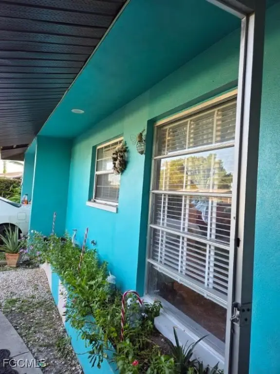 2709 SE 17th Place, Cape Coral, FL 33904 - Image #2