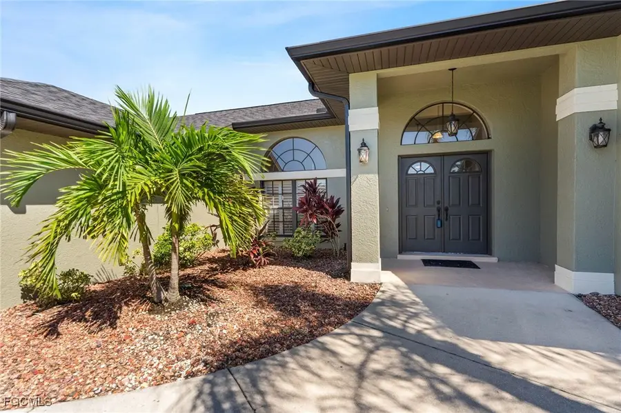 1048 Harbour Drake Drive, Punta Gorda, FL 33983 - Image #3