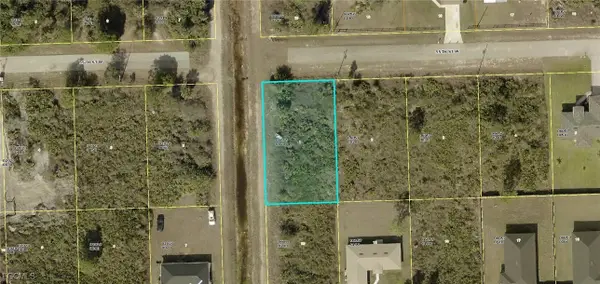 2819 55th Street W, Lehigh Acres, FL 33971