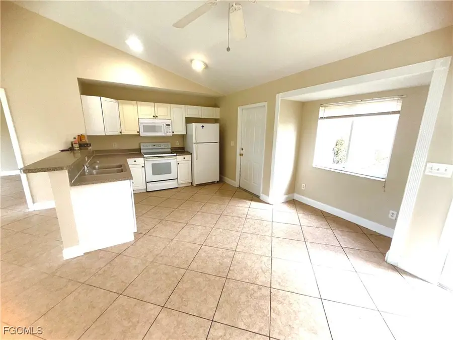 4300 11th Street Sw, Lehigh Acres, FL 33976 - Image #2