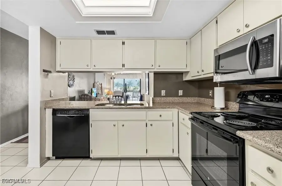 11170 Caravel Circle #210, Fort Myers, FL 33908 - Image #3