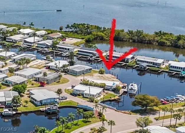 5563 Sir Walter Way, North Fort Myers, FL 33917 - Image #2