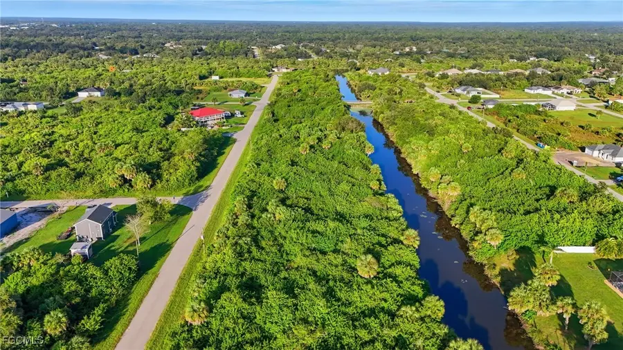 346 Rutland Circle, Port Charlotte, FL 33954 - #2