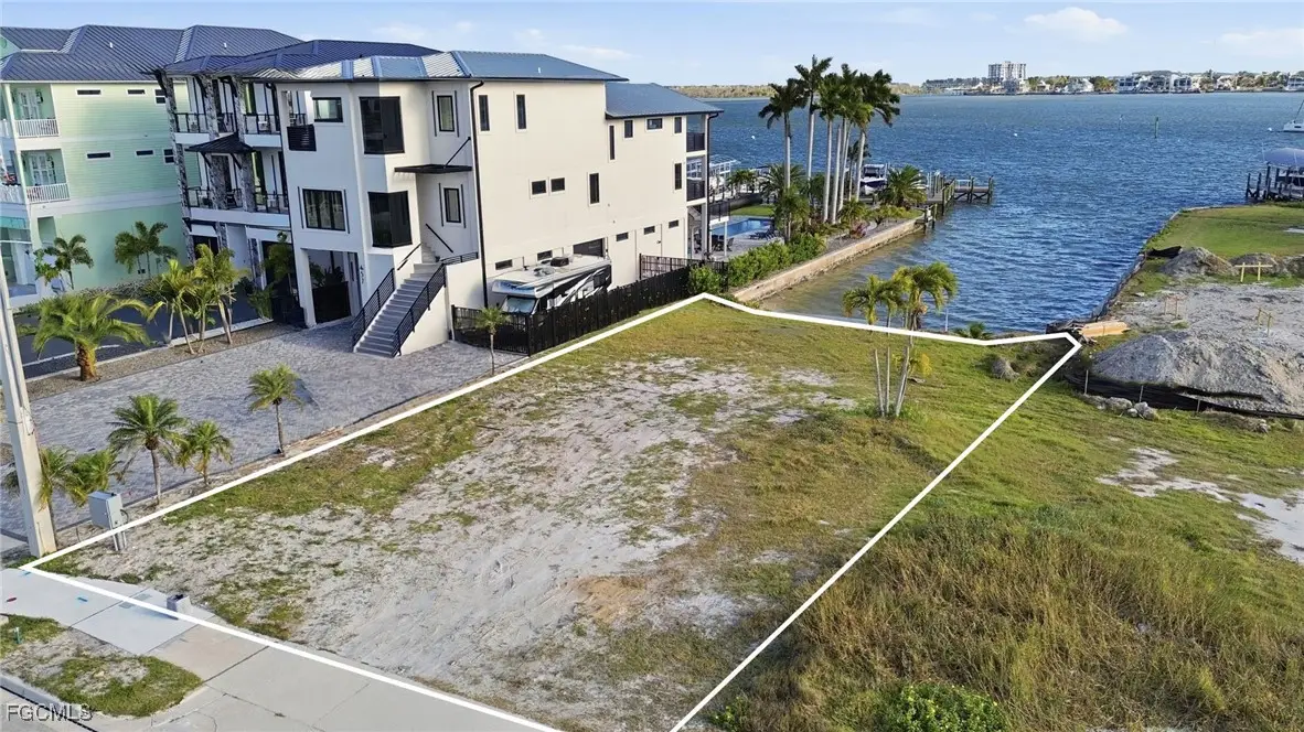 475 Estero Boulevard, Fort Myers Beach, FL 33931 - #1