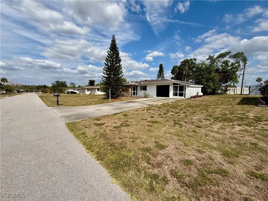 320 Hollywood Street, Lehigh Acres, FL 33936 - Image #3