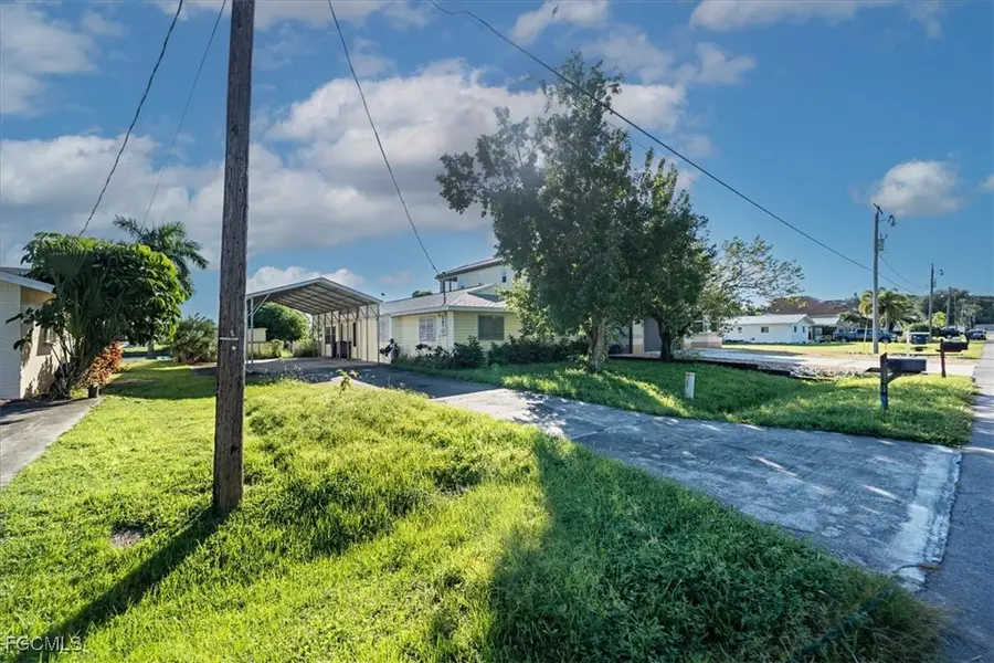 2032 Bahama Avenue, Fort Myers, FL 33905 - Image #2