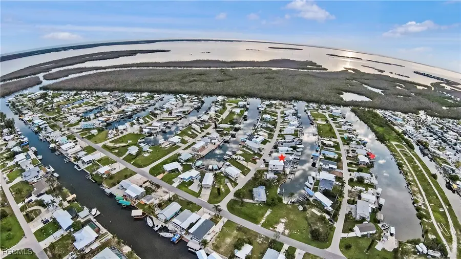 3828 Coconut Drive, Saint James City, FL 33956 - Image #2